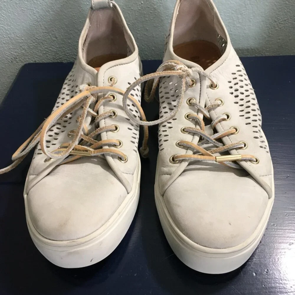 Blackstone Womens Leather Sneaker Limestone